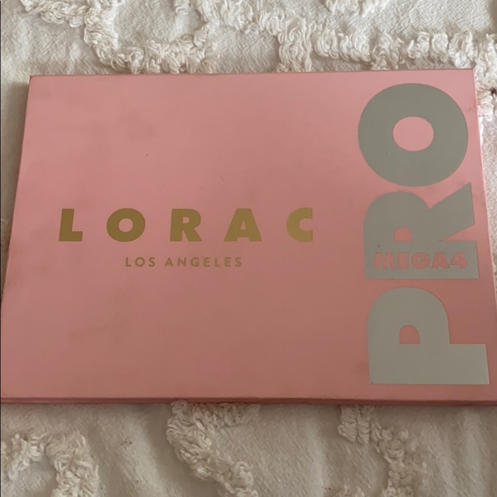 Lorax pro mega 4 eyeshadow palette